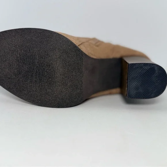 Journee Collection Women's Baylor Booties Tan/Size 7 - Picture 8 of 11